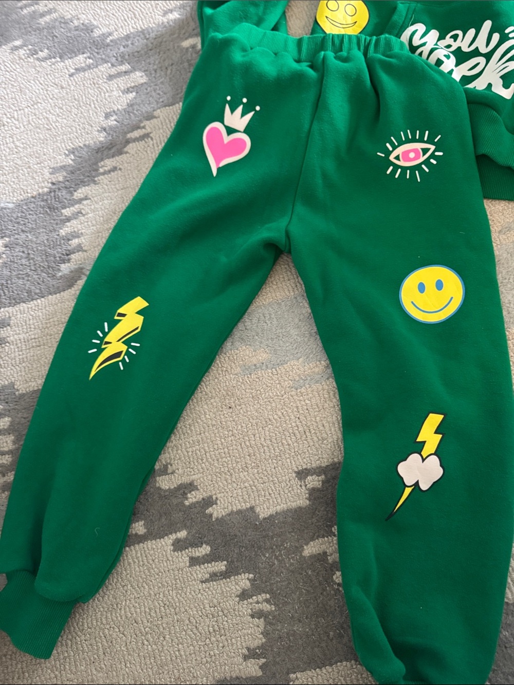 Lola + The Boys Green Kids Matching Set with Colorful Patch Graphics - Picture 4 of 7